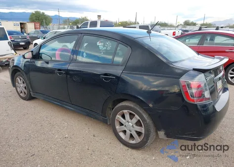 2011 Nissan Sentra 2.0Sr из США, поврежденный, VIN 3N1AB6APXBL682911